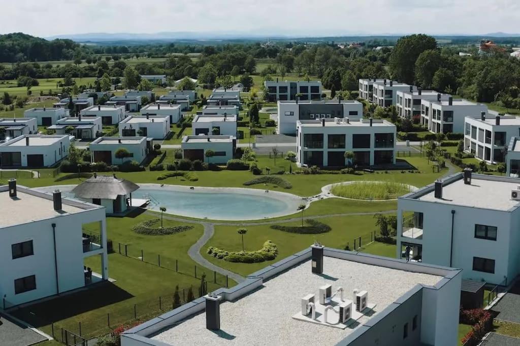 Luxus Appartement Am Golfplatz Und Therme Lutzmannsburg Zsira Екстер'єр фото