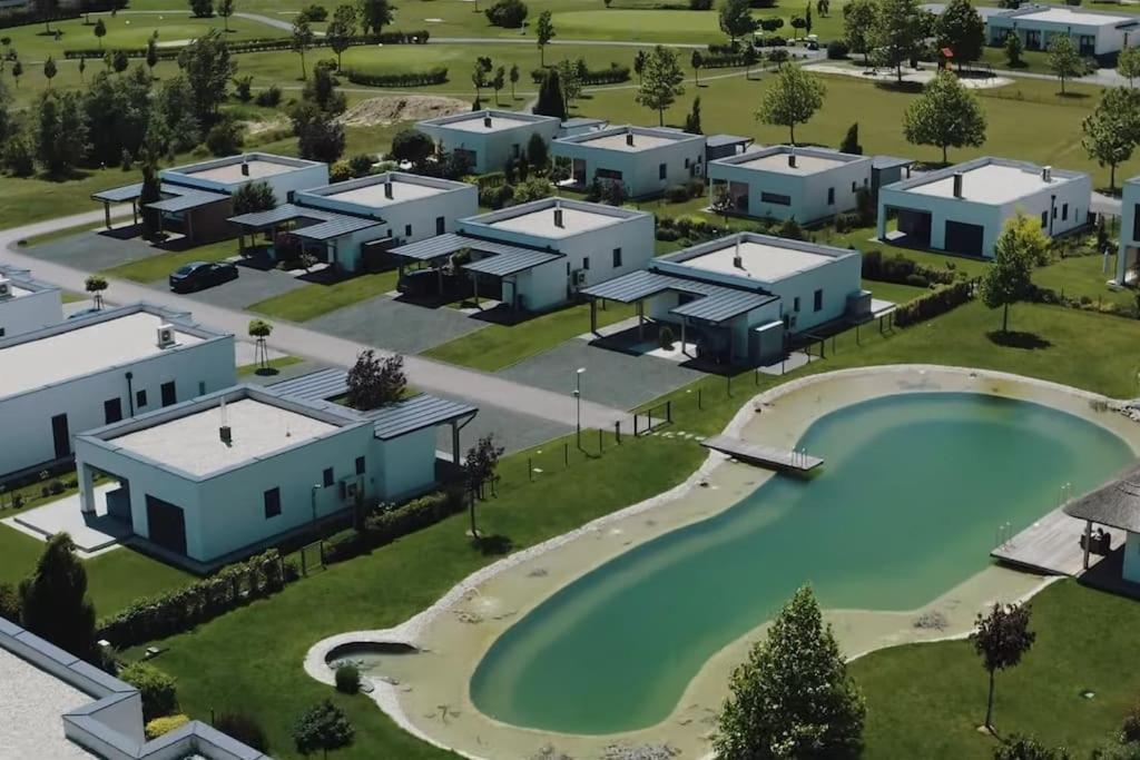 Luxus Appartement Am Golfplatz Und Therme Lutzmannsburg Zsira Екстер'єр фото