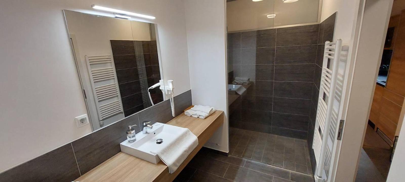 Luxus Appartement Am Golfplatz Und Therme Lutzmannsburg Zsira Екстер'єр фото