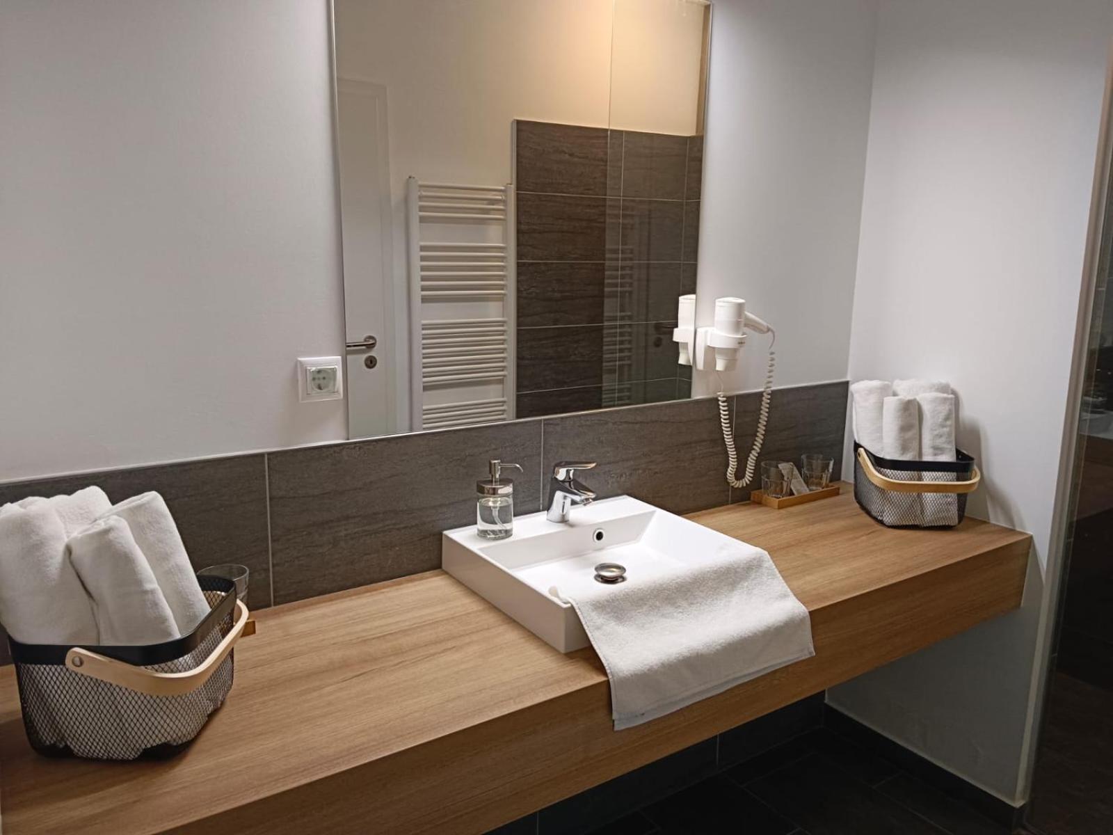 Luxus Appartement Am Golfplatz Und Therme Lutzmannsburg Zsira Екстер'єр фото